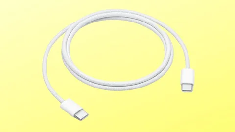 Apple’dan kullanıcılarına lisanslı aksesuar uyarısı