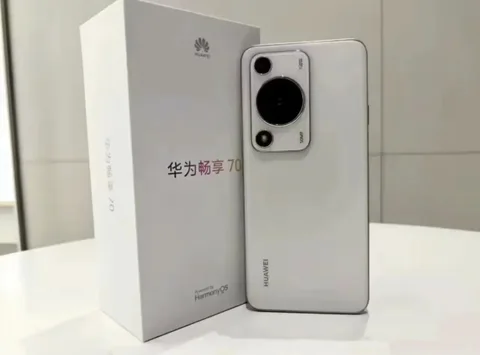 Huawei Enjoy 70: 50 megapiksel ana kamera, 6000 mAh pil
