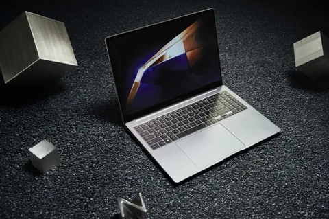Samsung Galaxy Book 4 serisi dizüstü bilgisayarlar güçlü yapay zekâ özellikleriyle resmiyet kazandı