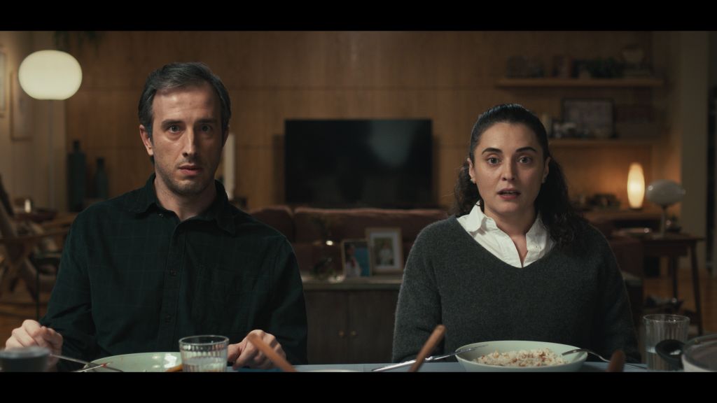 netflix kuvvetli bir alkış