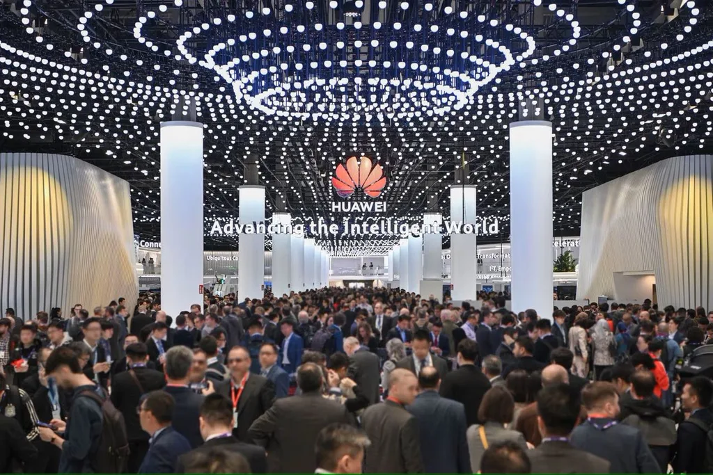 Huawei, 2024 Mobil Dünya Kongresi’nde 5.5G gibi yenilikçi teknolojilerini sergiledi