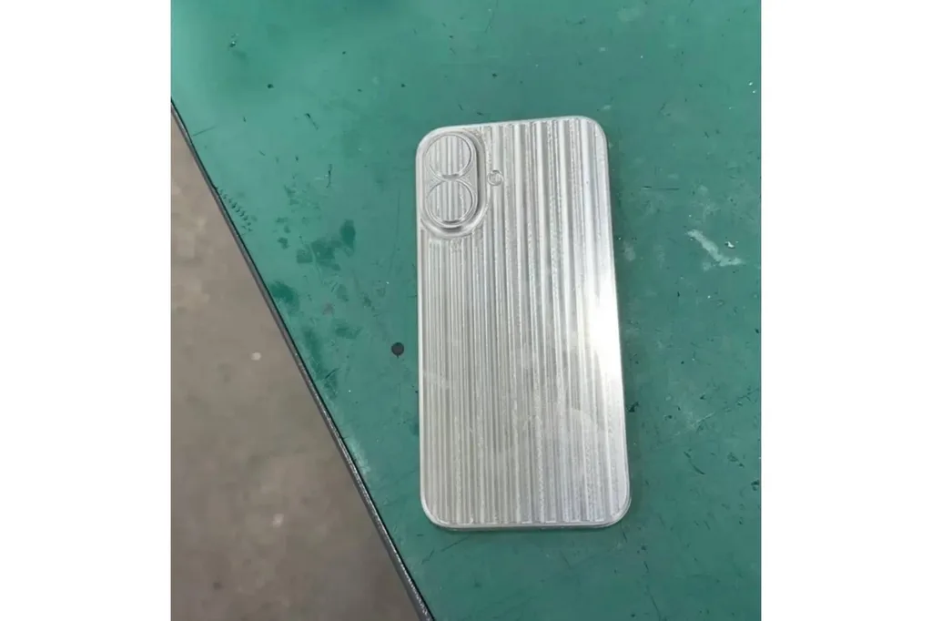 iPhone 16’ya ait taslak yeni tasarım detaylarını işaret ediyor