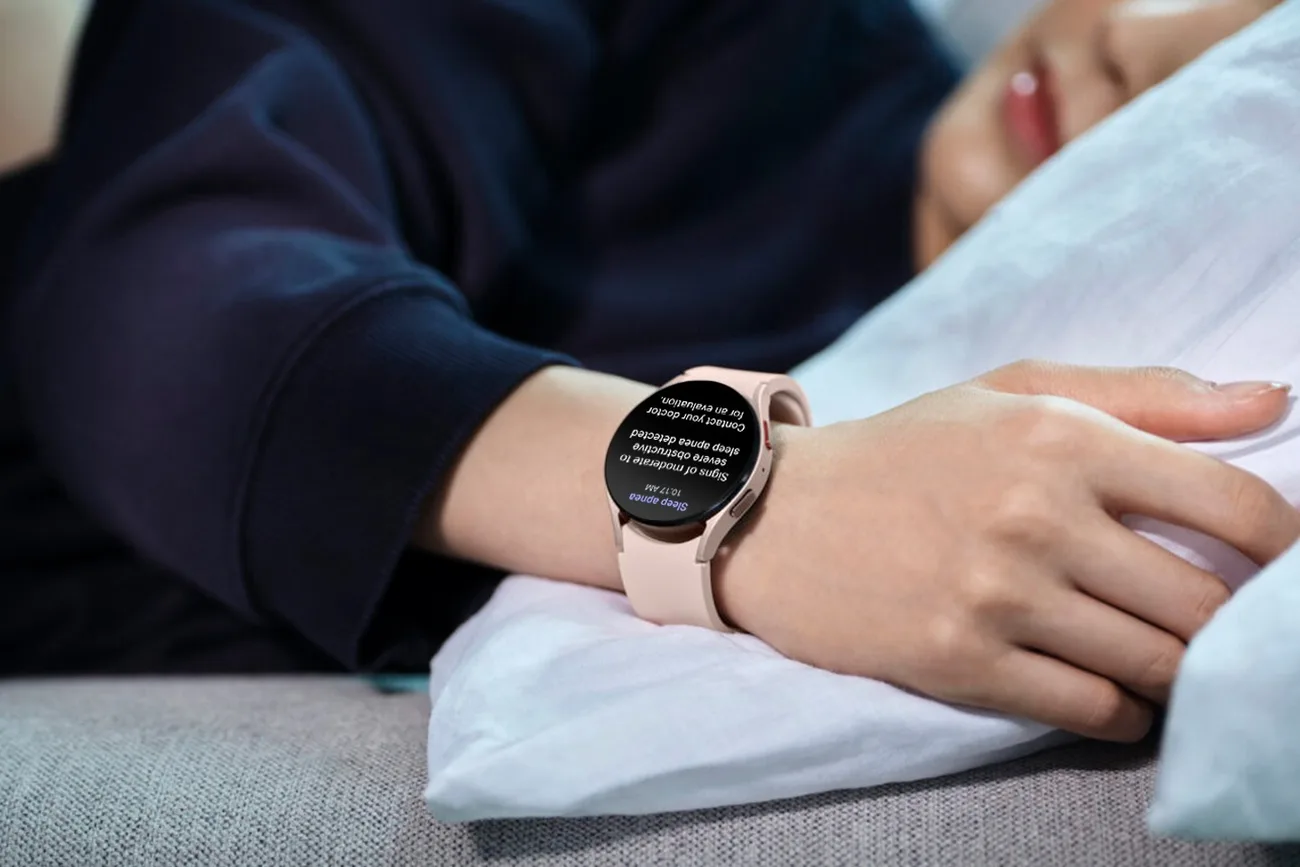 Samsung Galaxy Watch saatlerinin uyku apnesi özelliği için onay aldı