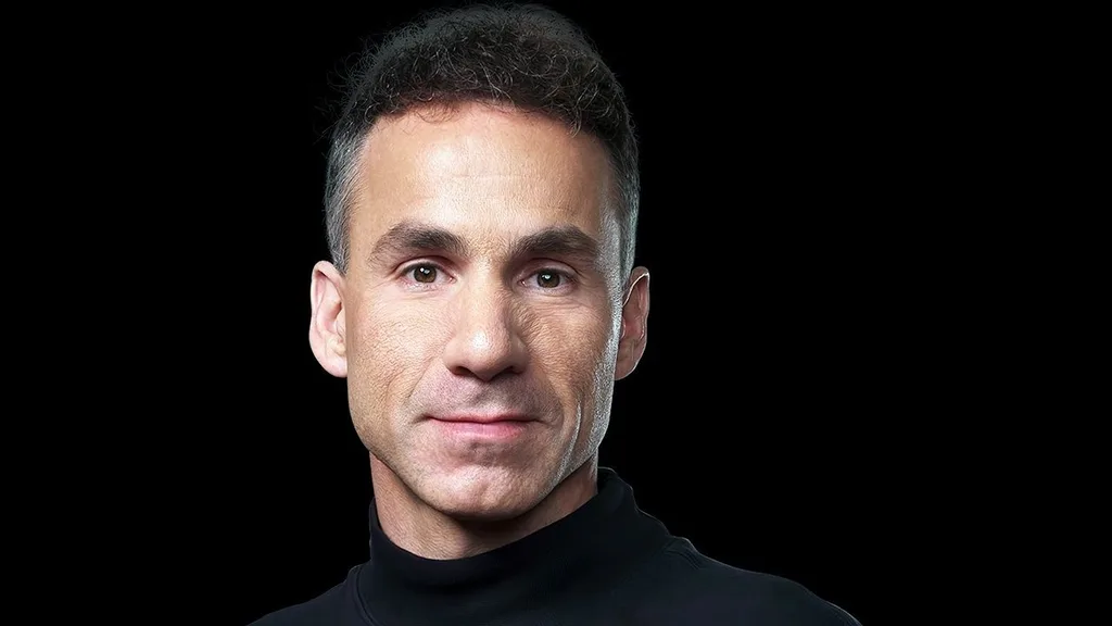 Apple’da bir dönemin sonu: Dan Riccio emekli oluyor