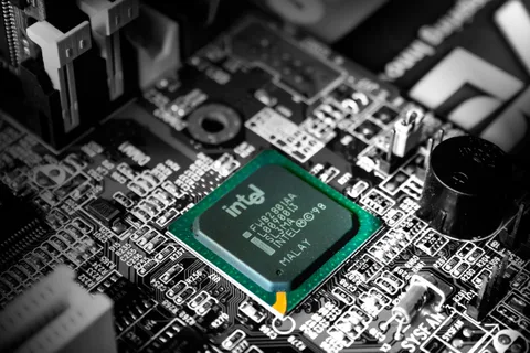 Çin, AMD ve Intel işlemcilerine yönelik yeni kısıtlamalar getirdi