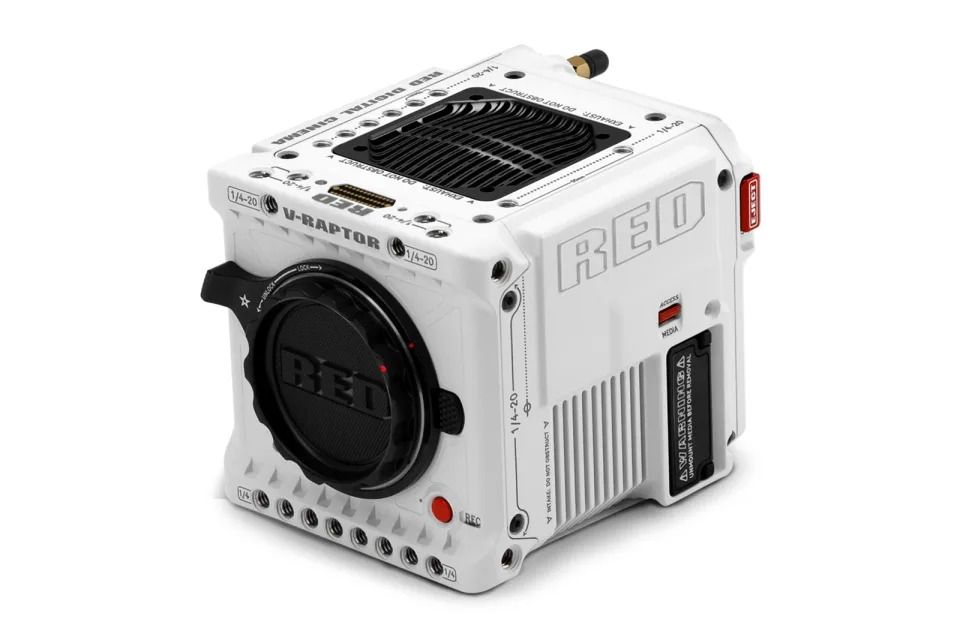 nikon red