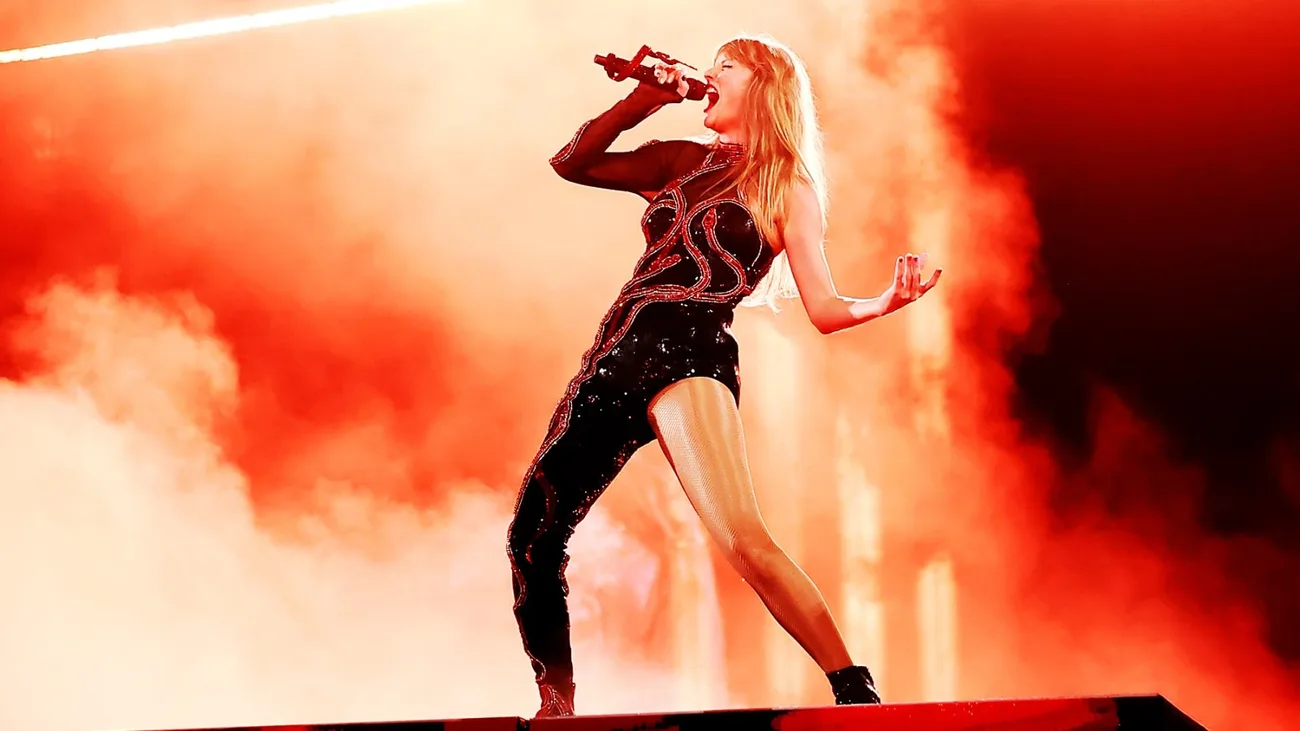 Taylor Swift’in rekor kıran turnesi nisan ayında Disney+’ta izlenebilecek