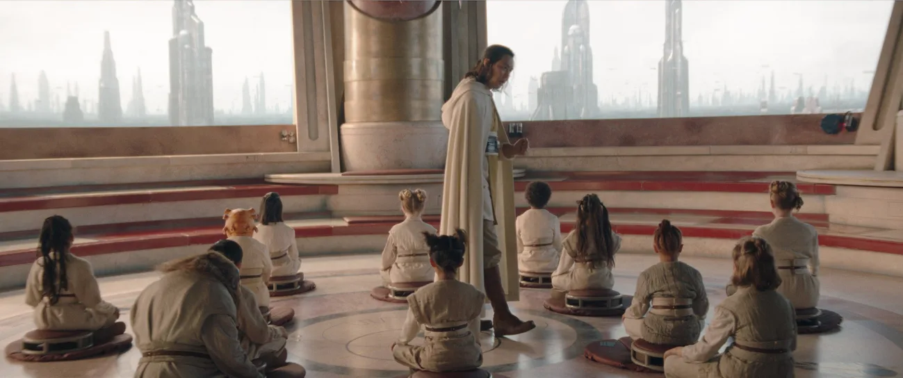 Disney+ yeni Star Wars dizisi The Acolyte’nin yeni görüntülerini ve afişlerini paylaştı