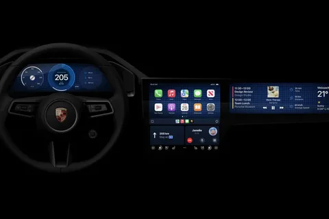 Mercedes-Benz, Apple CarPlay’in kontrolünü sınırlayacak