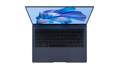 Huawei MateBook X Pro 2024 hafif tasarımıyla dikkat çekiyor