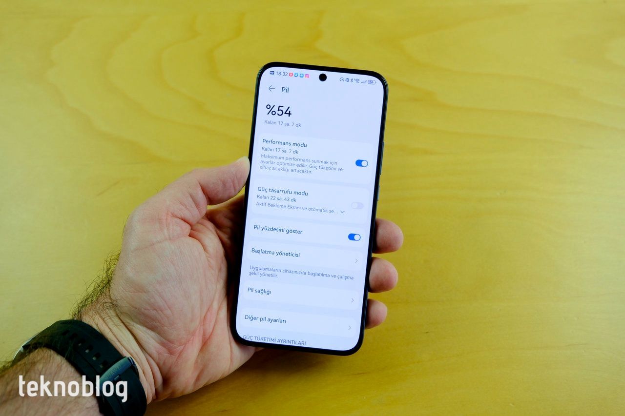 Huawei nova 12s İncelemesi: YouTube ve Google uygulamalarını rahatça kullanın!