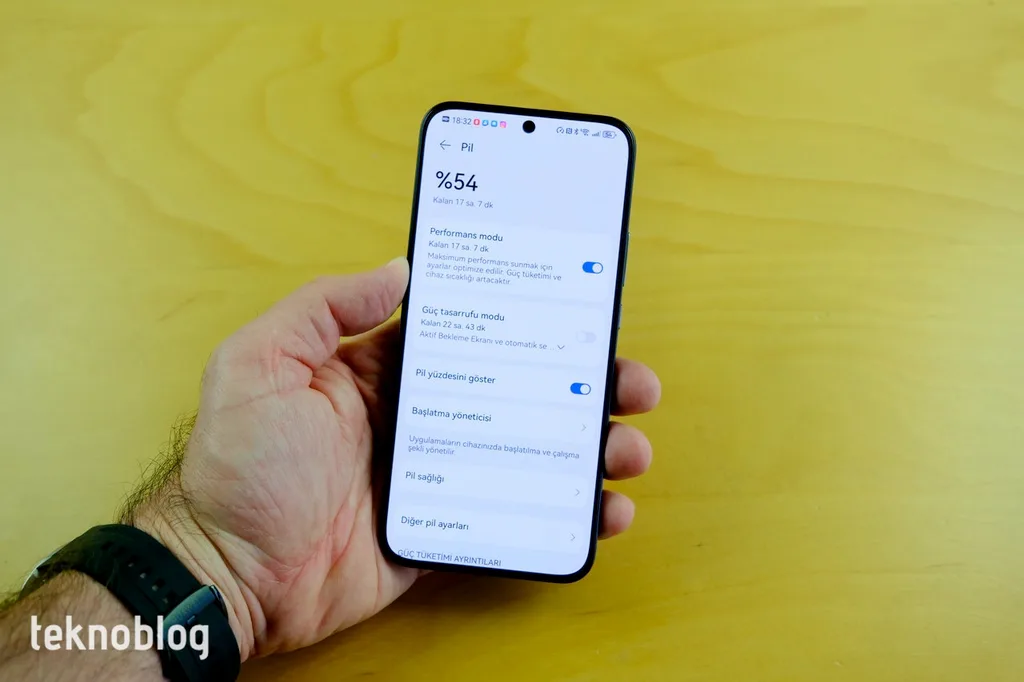 Huawei nova 12s İncelemesi: YouTube ve Google uygulamalarını rahatça kullanın!
