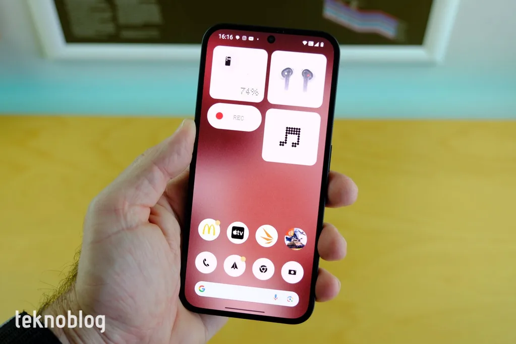 Circle to Search, Android 15 ile Nothing Phone (2) ve Phone (2a) modellerine eklendi