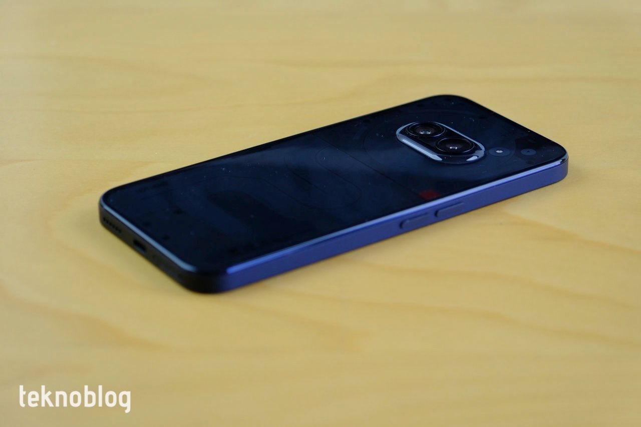 Nothing Phone (2a) İncelemesi
