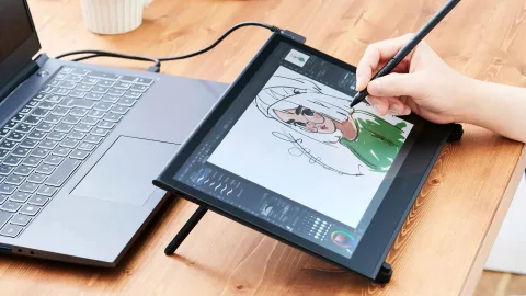 Wacom’un yeni çizim tableti Samsung OLED ekran kullanıyor