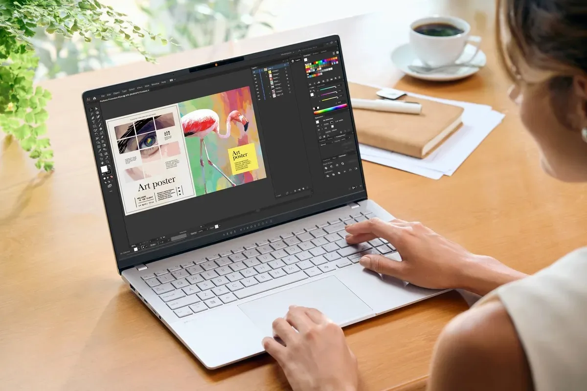 Asus ilk Copilot Plus PC’sini tanıttı: Vivobook S 15