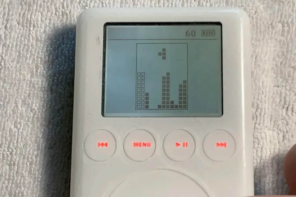 Apple’ın gizli Tetris klonu iPod prototipinde ortaya çıktı