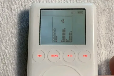 Apple’ın gizli Tetris klonu iPod prototipinde ortaya çıktı