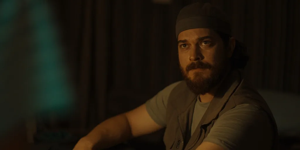 Netflix Kübra dizisinin ikinci sezon fragmanını paylaştı