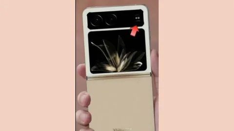 Xiaomi Mix Flip Çin dışında da satışa sunulacak