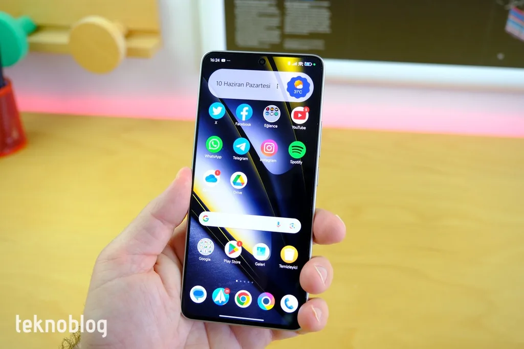 Android telefonlar yakında indirilen uygulamaları otomatik olarak açabilecek