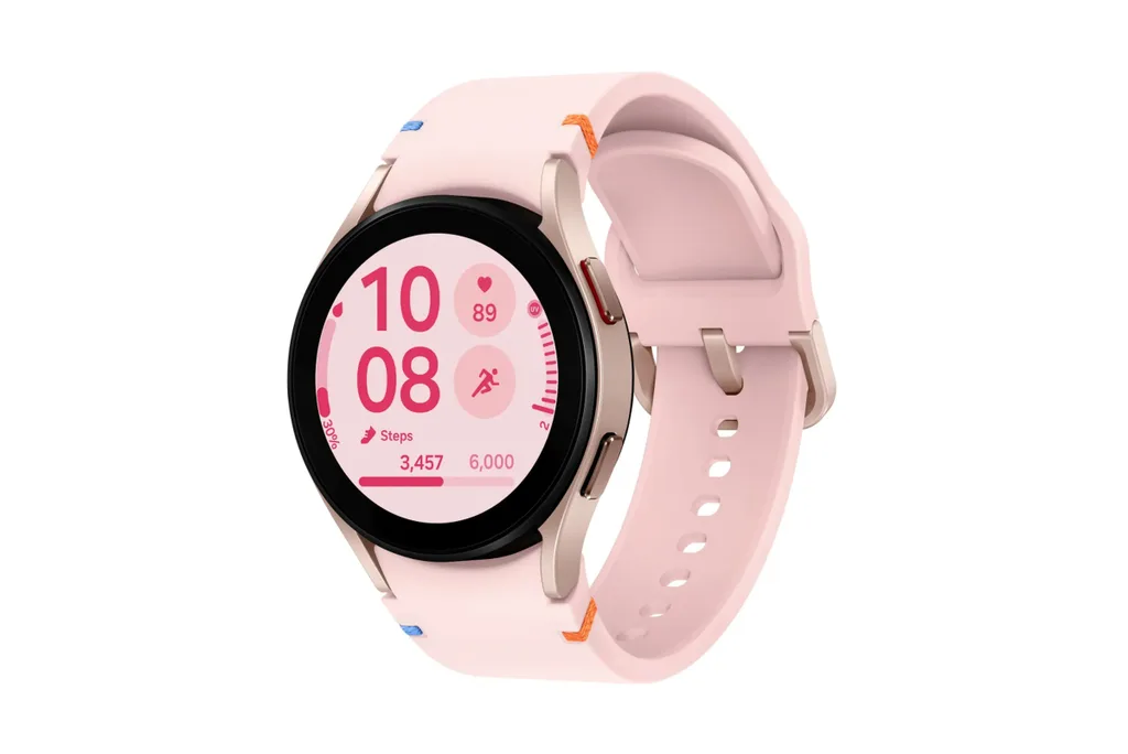 Samsung’dan yeni giriş seviyesi akıllı saat: Galaxy Watch FE