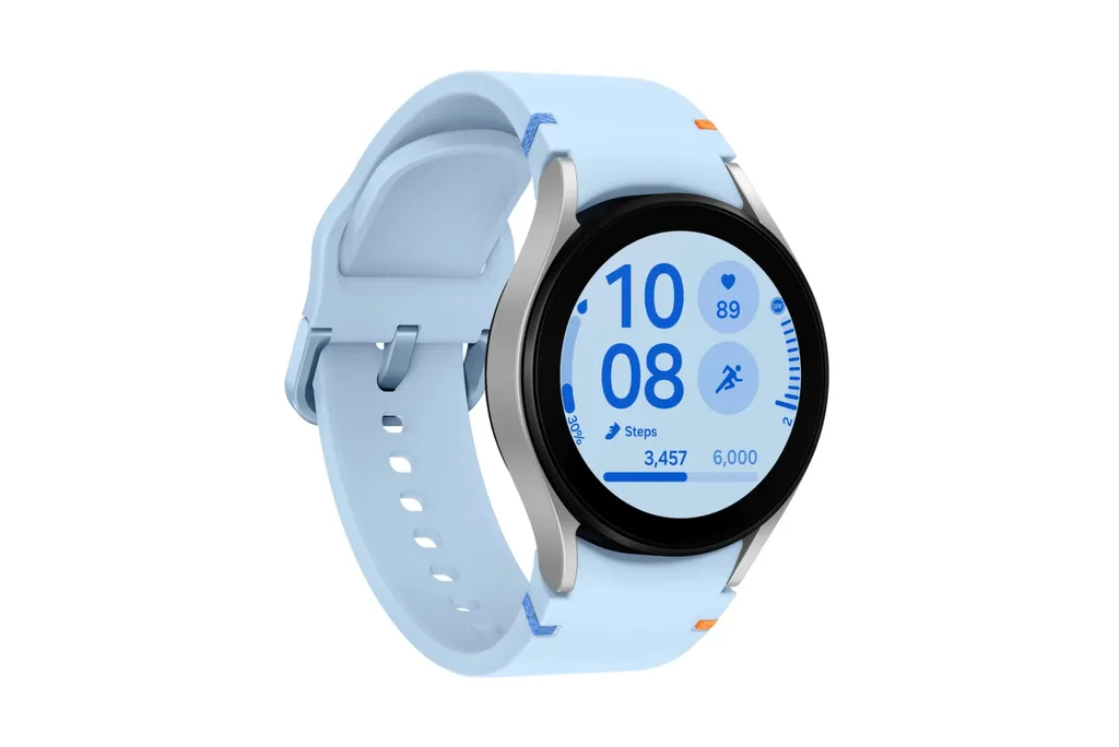 Samsung’dan yeni giriş seviyesi akıllı saat: Galaxy Watch FE