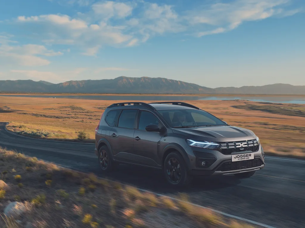 Dacia Jogger HYBRID 140 Türkiye’de Satışa Sunuluyor