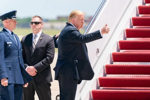 Donald Trump, yapay zekâda devlet denetimini azaltacak yeni eylem planını duyurdu