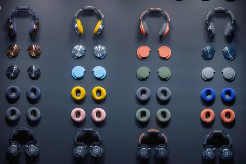 Dyson OnTrac ile kablosuz kulaklık alanında iddiasını yeniden gösteriyor