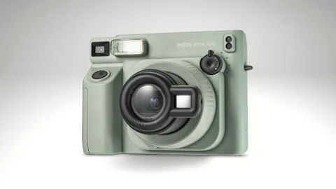 Fujifilm Instax Wide 400 Türkiye’de satışa sunuldu: Fiyatı ve özellikleri açıklandı