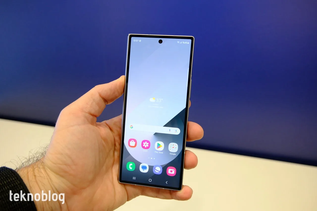 Samsung, One UI 7 ile ana ekranı sadeleştirecek