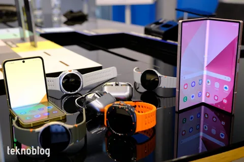 Galaxy Z Fold 6 alana Galaxy Watch 7 ücretsiz hediye