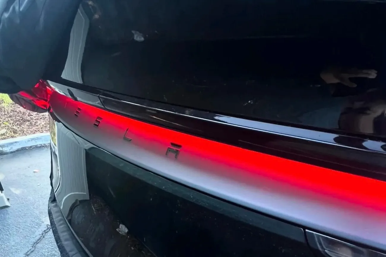 Tesla Model Y’nin yenilenen tasarımı ortaya çıktı
