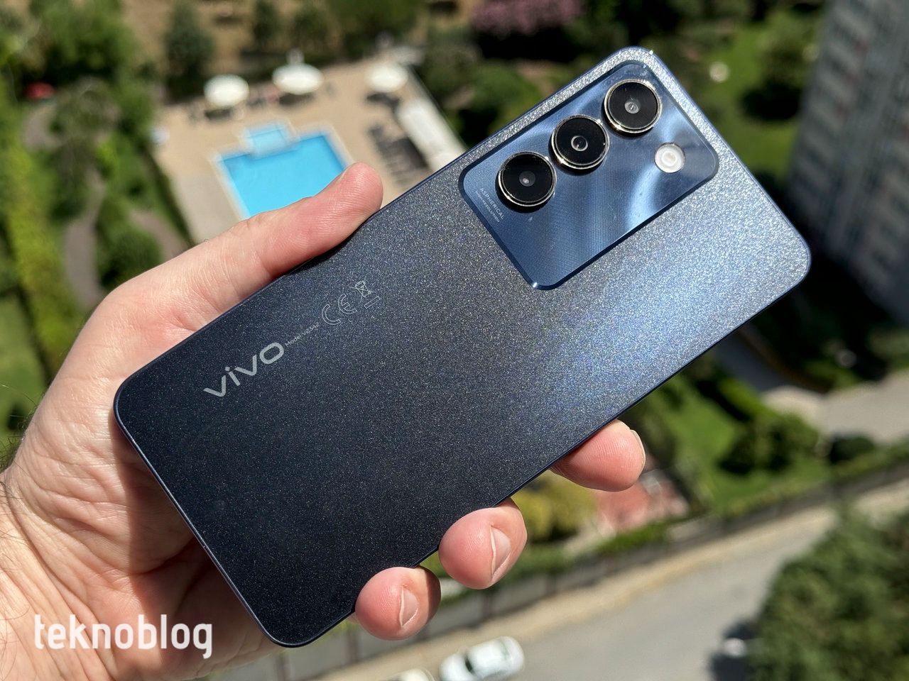 vivo v30 lite