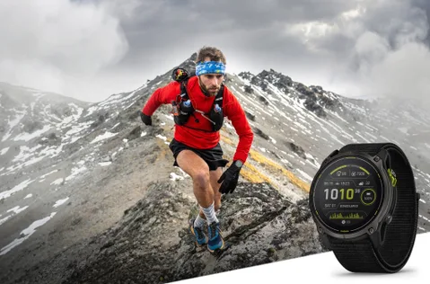 Garmin’den güneş enerjisiyle şarj edilebilen yeni akıllı saat: Enduro 3 tanıtıldı