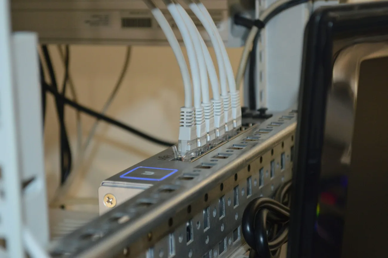 BTK beş İnternet servis sağlayıcının lisansını iptal etti, üç ISS’e 25 milyon lira ceza verdi