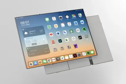 Oppo üçlü katlamalı akıllı telefon konseptini sergiledi