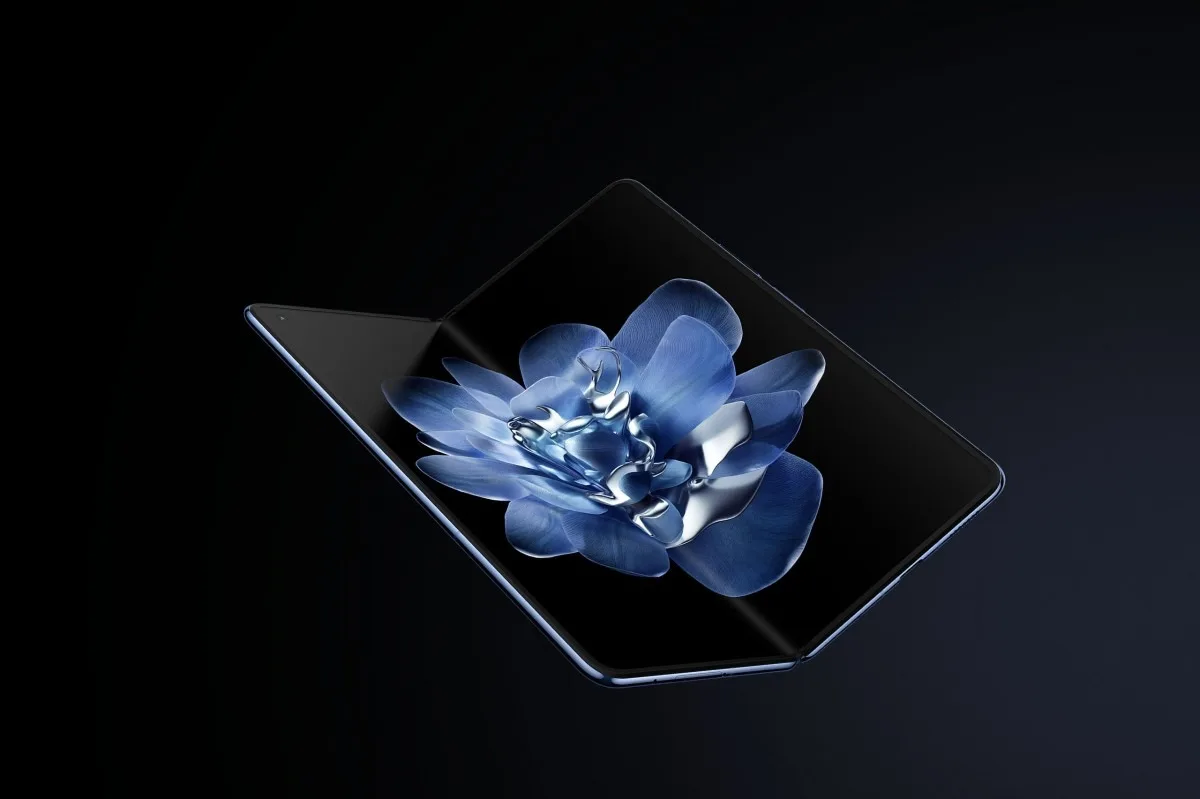 Huawei’nin ardından Xiaomi de üçlü katlanabilir telefon çıkarabilir
