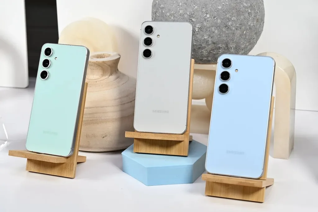 Samsung Galaxy S25 FE Dimensity işlemciyle gelecek, diğer S25 modelleri Snapdragon ile devam edecek