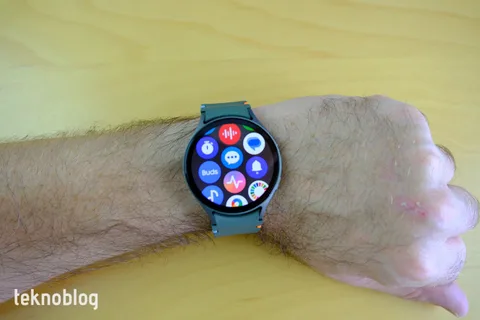 Samsung, One UI 8 Watch ile akıllı saat ve telefon arası yazılım senkronizasyonunu hedefliyor