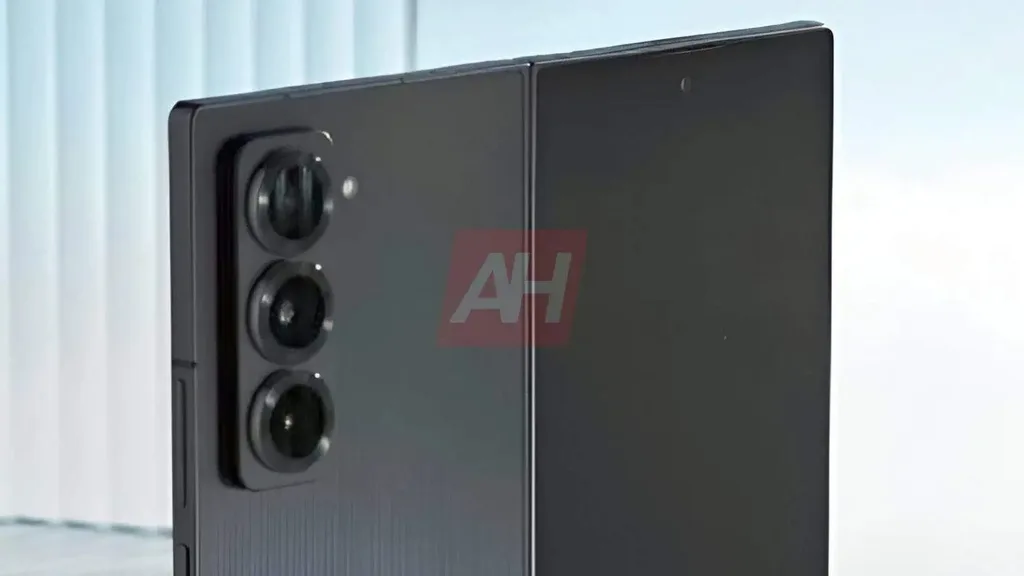 Samsung, 21 Ekim’de yeni Galaxy modelini tanıtacak: Galaxy Z Fold Special Edition mı geliyor?