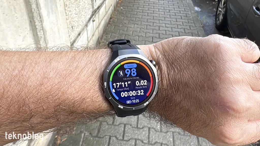 Huawei Watch GT 6 serisi zengin renklerle ve iki farklı boyutta sonbaharda geliyor