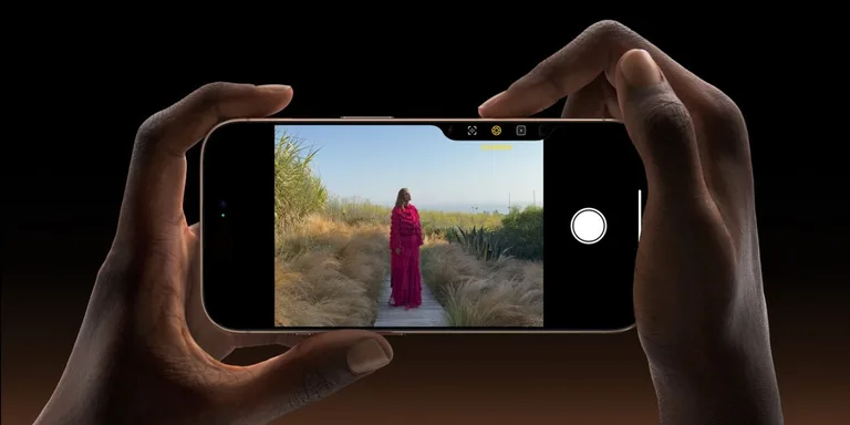 Apple şimdiye kadarki en büyük ekranlı iPhone’u hazırlıyor olabilir