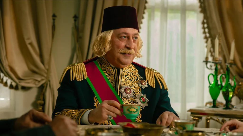 Cem Yılmaz’ın fenomen karakteri Erşan Kuneri, 2. sezonuyla Netflix’e dönüyor