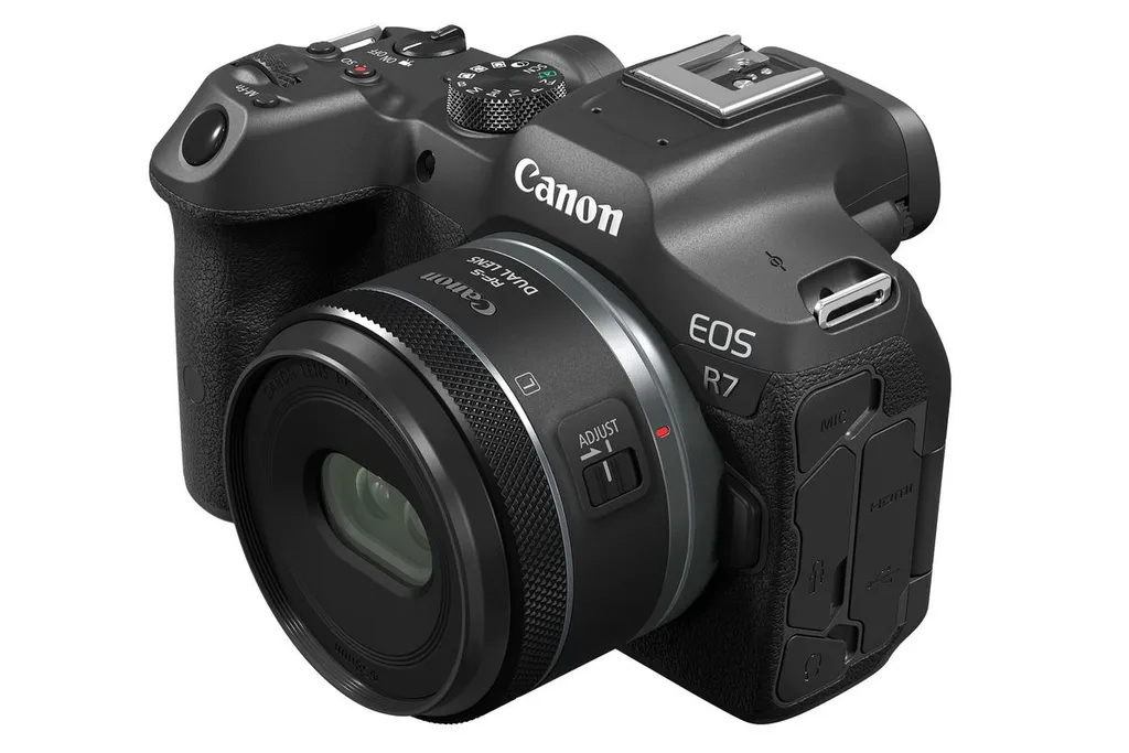 Canon’un uygun fiyatlı 3D lens modeli kasım ayında geliyor