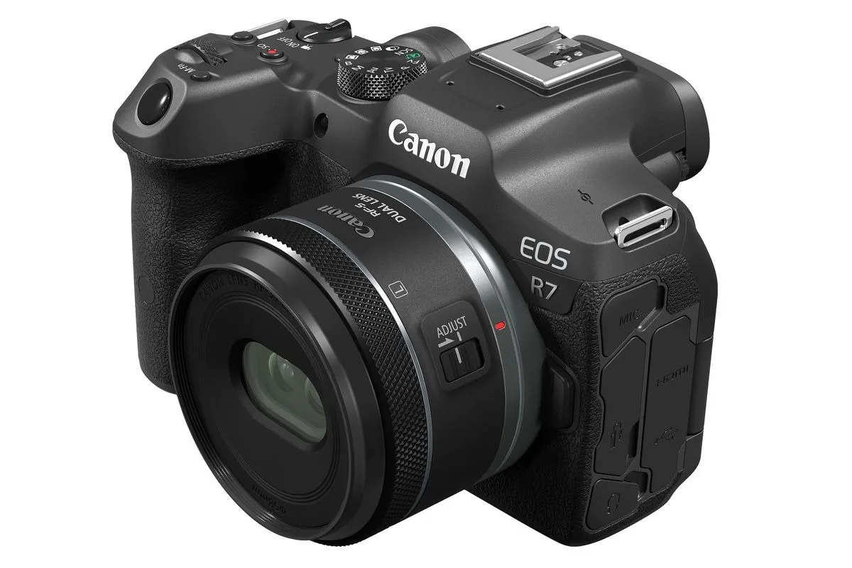 Canon’un uygun fiyatlı 3D lens modeli kasım ayında geliyor