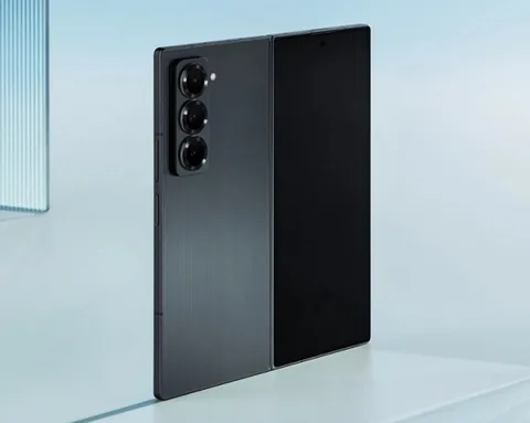 Samsung Galaxy Z Fold Special Edition 10 dakikada tükendi