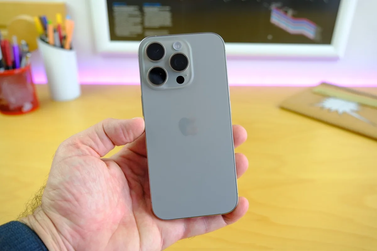 Apple, Türkiye’de iPhone fiyatlarını sessizce yükseltti