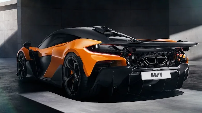 McLaren W1: Yeni süper otomobil performans sınırlarını zorluyor